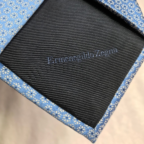 Ermenegildo Zegna Tie FLOWER POWER Blue pattern - Picture 5 of 8